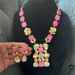 Pink mother stone necklace
